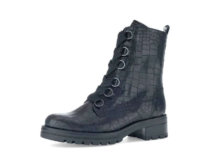 Women's 92.784 Lace Up Boot In Black Croc